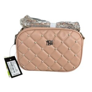 Badgley Mischka Diamond Quilted Camera Bag w/ Pearls
NWT
Pink